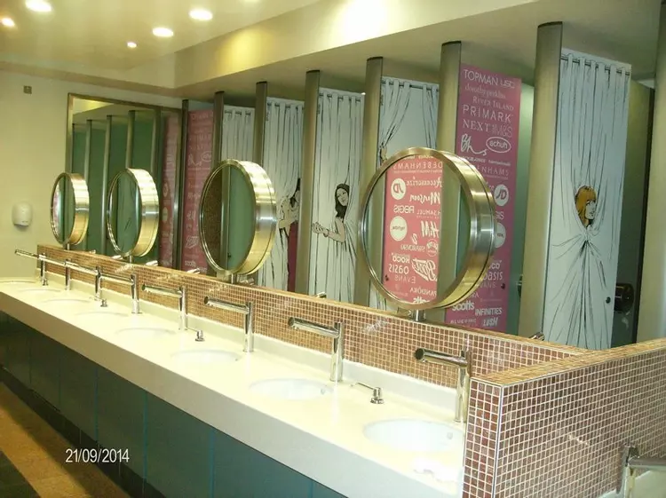 Bathroom shopping online